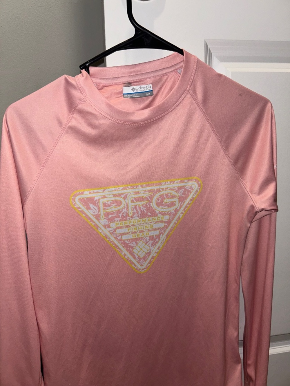 Columbia shirt PFG